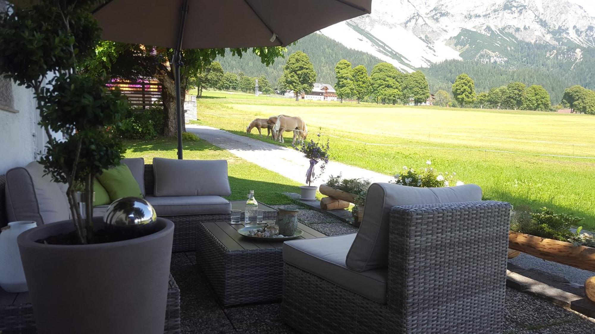 람자우 암 다흐스타인 Bergfuehrerhaus B&B 외부 사진