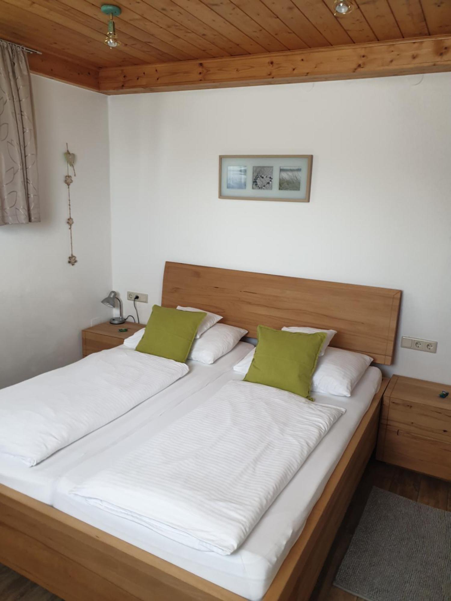 람자우 암 다흐스타인 Bergfuehrerhaus B&B 외부 사진